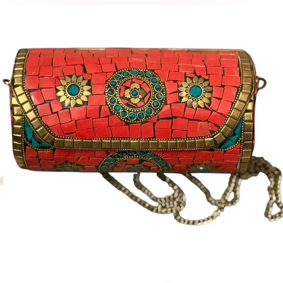 Antik Kraft Handcrafted Cylinder Shell Mosaic Clutch Coral and Turquoise  NWT - Picture 6 of 10